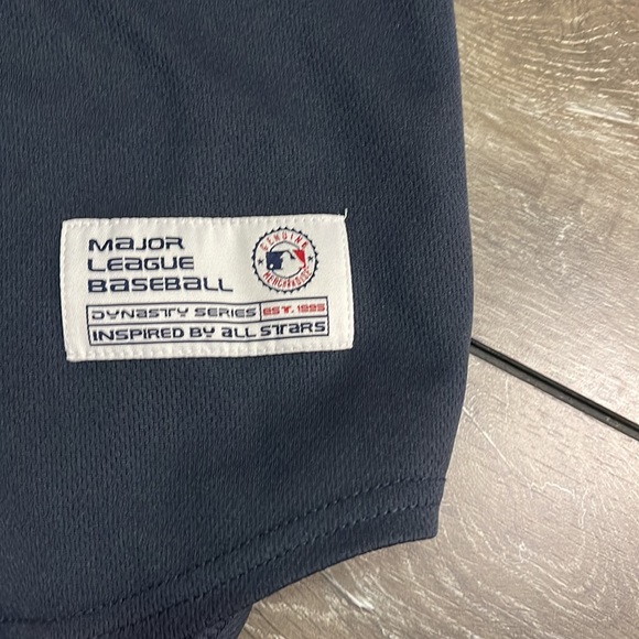 Atlanta Braves Jersey - Picture 3 of 5